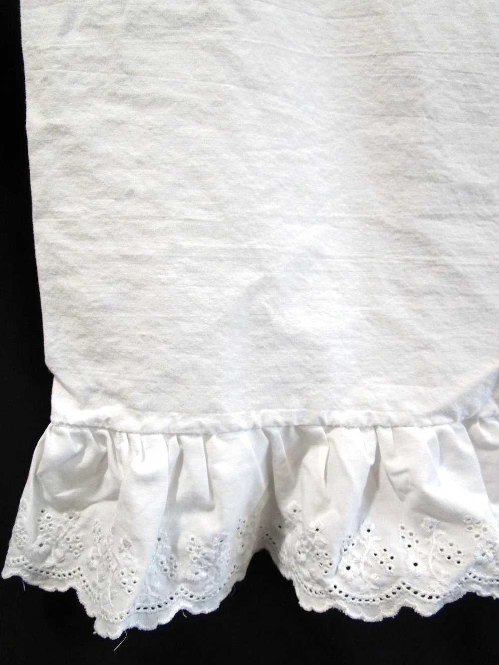 VTG Lauren Ralph Lauren White Cotton Ruffled Eyelet Lace Queen Flat Sheet